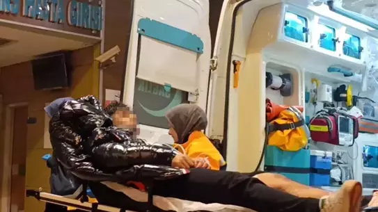 İnegöl'de İki Grup Arasındaki Bıçaklı Çatışma: 16 Yaşındaki Genç Yaralandı