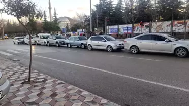 Isparta’da Ani Fren Nedeniyle 7 Aracın Karıştığı Zincirleme Kaza Şansızlıkla Sonuçlandı