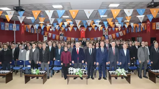 AK Parti Grup Başkanvekili Akbaşoğlu, Kütahya’da 25. Yıl Hedeflerini Açıklıyor