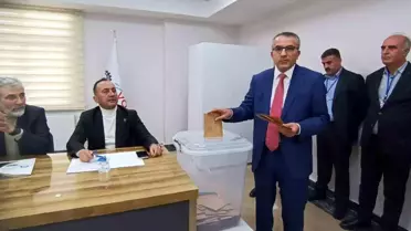 Memet Aslan, Van OSB Başkanlığına 122 Oyla Yeniden Seçildi