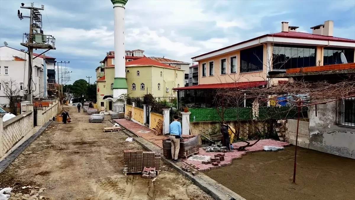 Piraziz'de Sokak Yenileme Projesi Hız Kesmeden Devam Ediyor