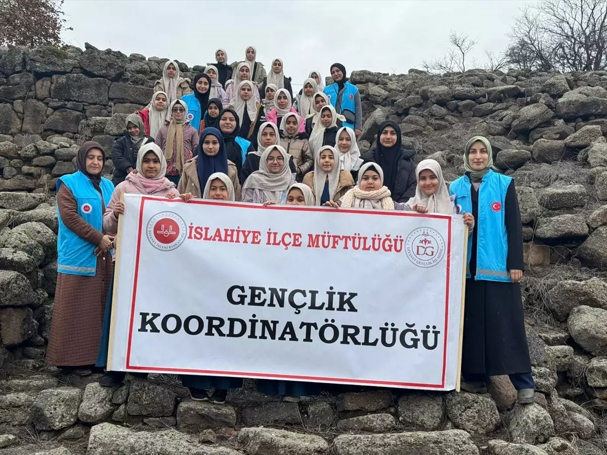 İslahiye Müftülüğü'nden Gençlere Değerli Ara Dönem Kampı