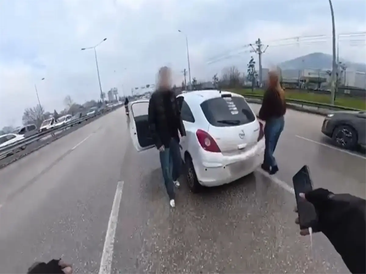 Bursa’da Trafik Çatışması: İki Sürücüye Ağır Ceza