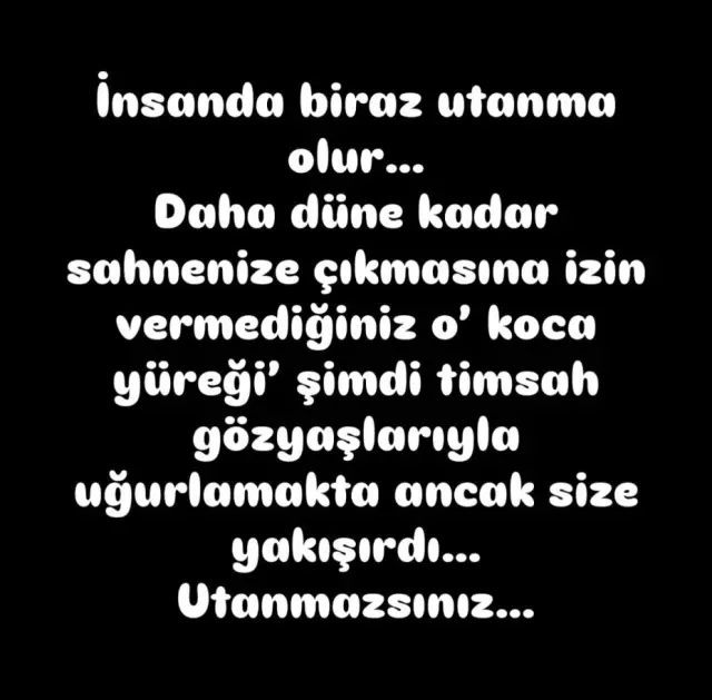 Fatih Ürek'in sahne performansı