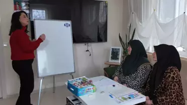 Ergene Belediyesi, Kadınlara Evde Okuma-Yazma Kursu İmkanı Sunuyor