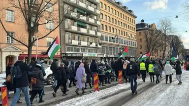 Stockholm’da Binlerce Vatandaş İsrail’in Gazze Saldırılarına Karşı Sokaklara Döktü