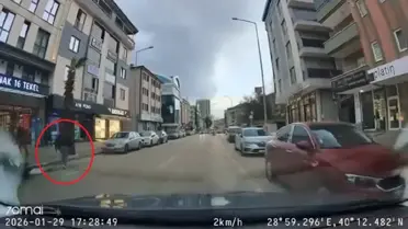 Bursa’da 17 Yaşındaki Genç, SUV Çarpması Sonrası Hafif Yaralandı