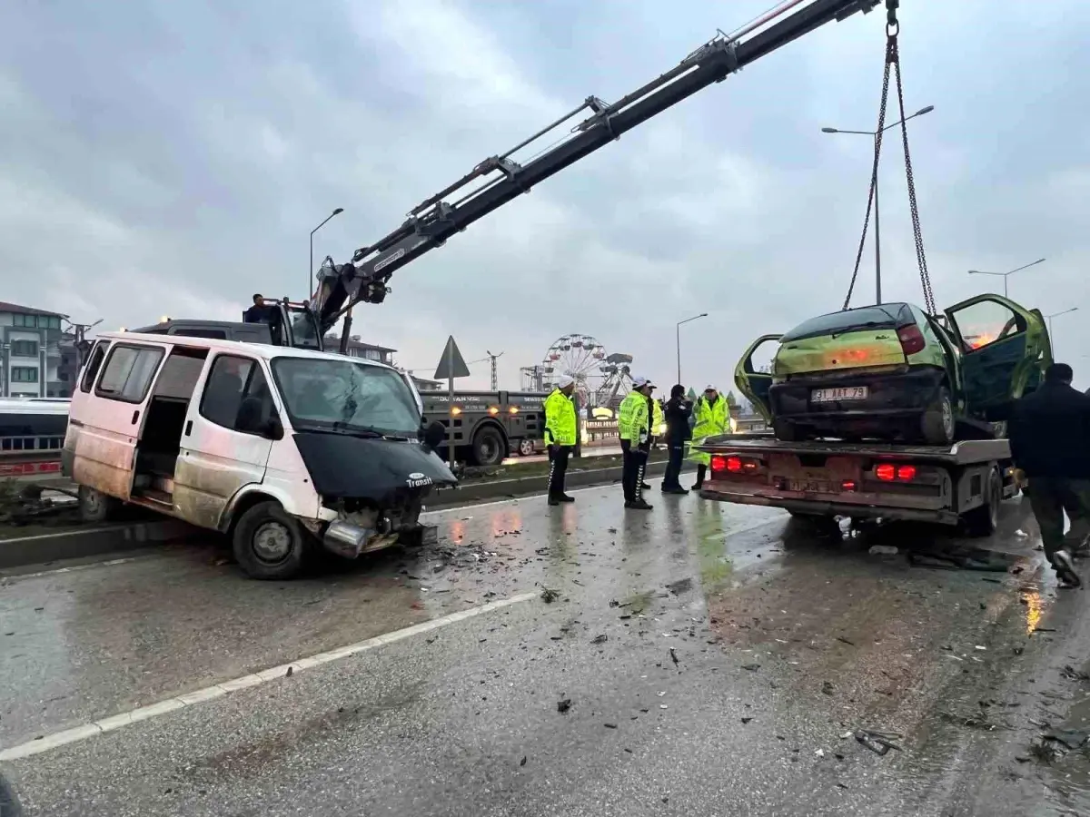 Kaza sonrası Antakya sokakları