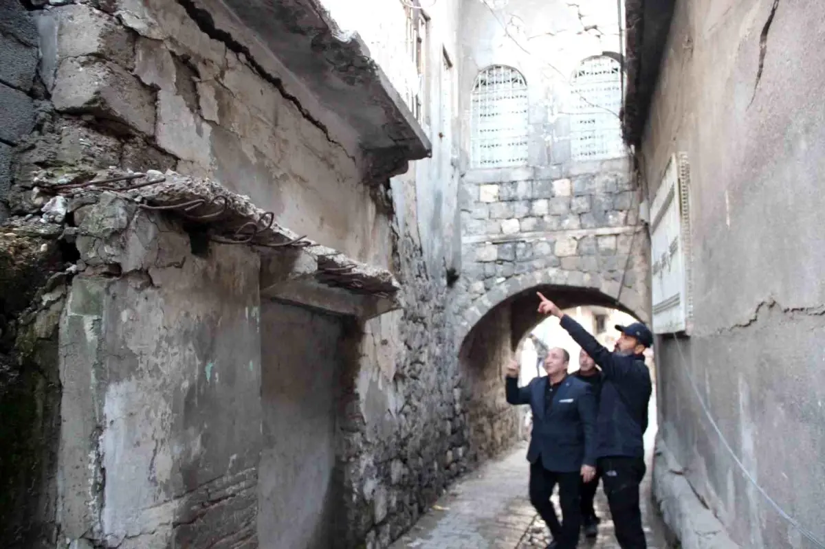 Cizre’deki 200 yıllık kemerli evin dış görünüşü