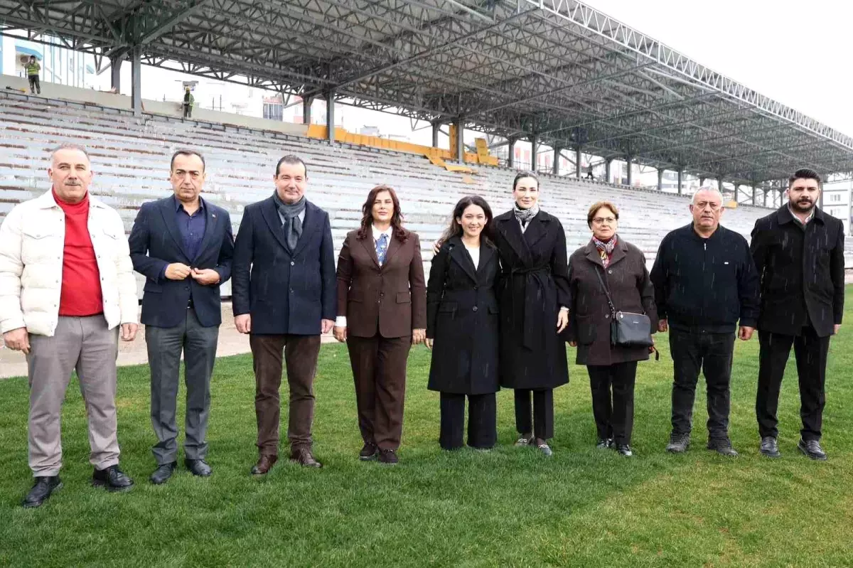 Başkan Özlem Çerçioğlu Efeler'de proje incelemesi