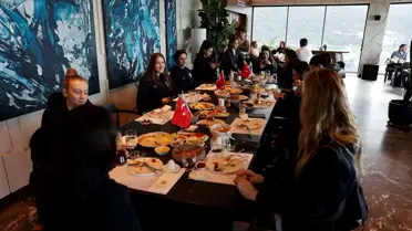 Bodrumspor Kadın Voleybol Takımı Moral Kahvaltısıyla Hedeflerini Belirledi