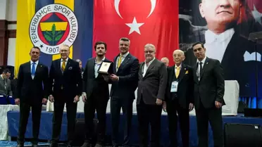 Ali Şen'e 50. Yıl Plaketi: Fenerbahçe Divan Kurulu'nda Onurlu An