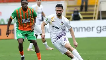 Eyüpspor Alanyaspor'u 3-1 Yendi, Küme Düşme Hattından Çıktı