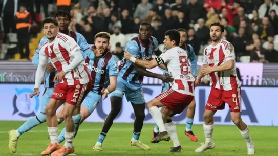 Trabzonspor Antalyaspor karşısında 1-1 Berabere Kaldı