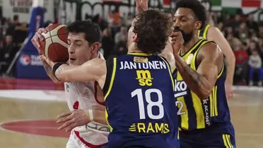 Fenerbahçe Beko, Karşıyaka’yı 91-55’lik Skorla Bozguna Döktü