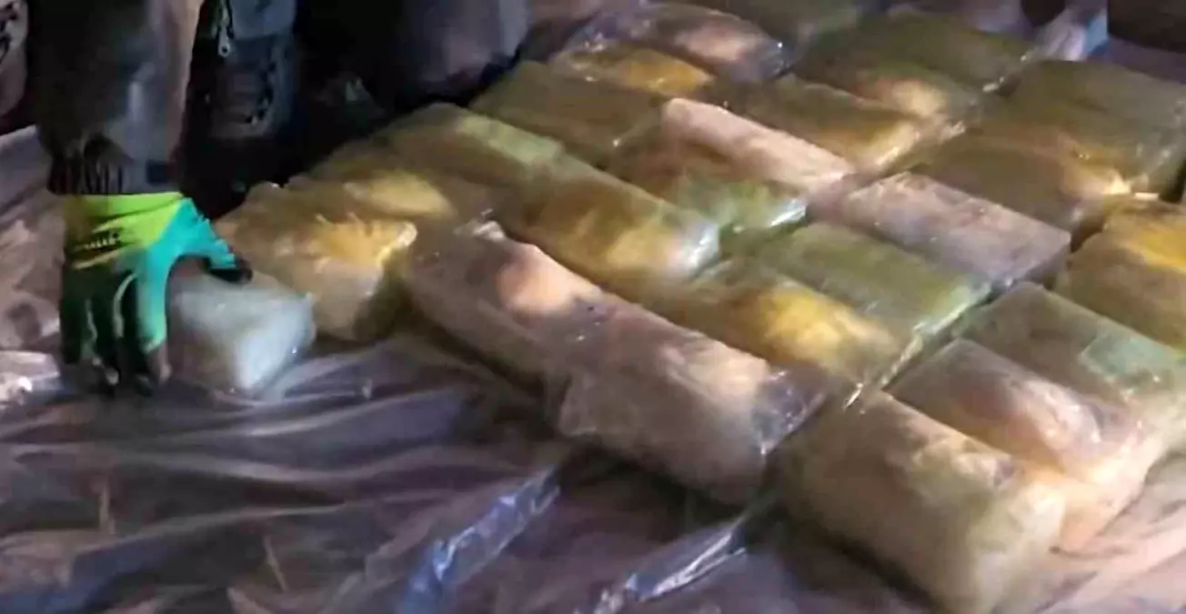 Şırnak'ta Büyük Uyuşturucu Operasyonu: 142 Kilogram Metamfetamin Ele Geçirildi