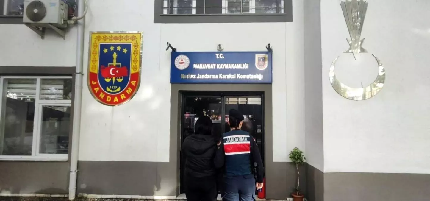 Manavgat’ta dolandırıcılık davası: 17 yıl 2 ay hapis cezası verilen D.Y. tutuklandı