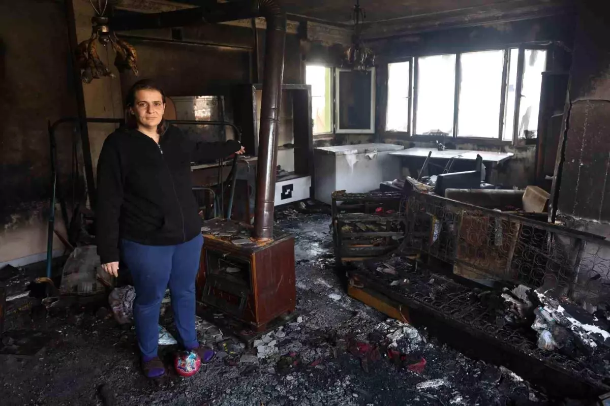 Hatay Defne'de Yangın: Anne ve Dört Çocuğu Evlerini Kaybetti, Yardım Bekliyor