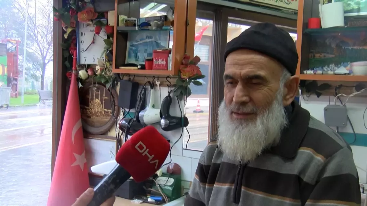 Bursa’da 49 Yıllık Berberlik Mirası: Nihat Aşır’ın Dükkanı Nesilden Nesile