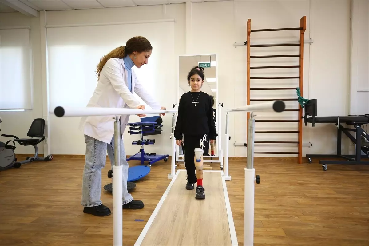 Proteziyle İlk Adımlarını Attı: Zeliha Yılmaz’ın İlham Verici Hikayesi