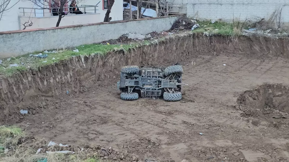 Çorum’da Otomobil ve ATV Çarpışması: Baba ile Kızı Hastaneye Kaldı