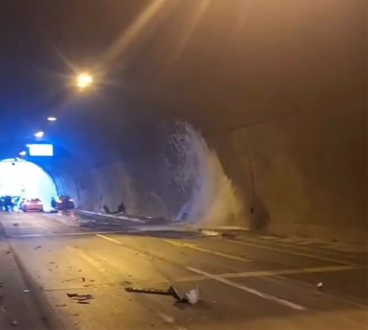 Araklı Tünelinde Zincirleme Çarpışma: 3 Yaralı