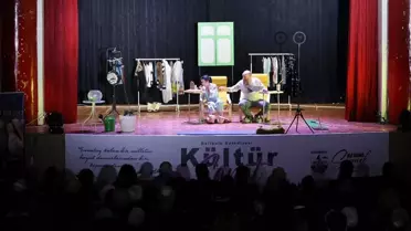 Oyunun sahne arkası fotoğrafı