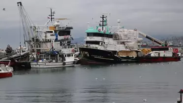 Tekirdağ limanında lodos nedeniyle durdurulan deniz trafiği