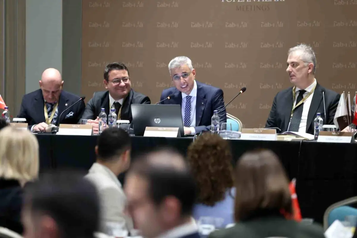 Sağlık Bakanı'ndan Yerli Sağlık Teknolojileri Üzerine Stratejik Açıklama