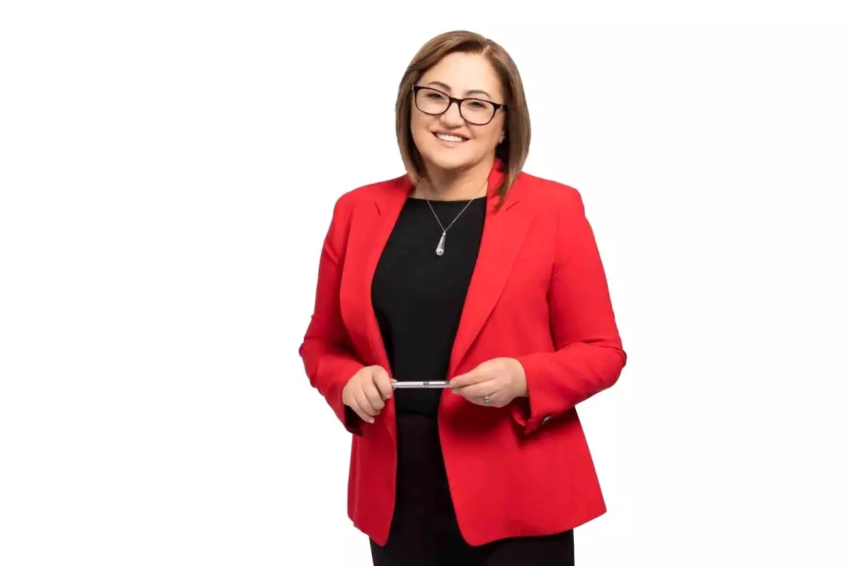 Şahin'den Berat Kandili Mesajı: Toplumsal Dayanışma ve Umut Dolu Bir Gece