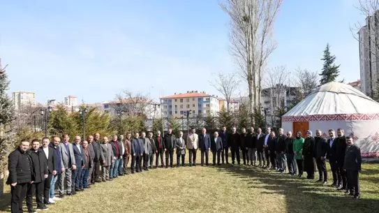 Kayseri'de AK Parti İl Teşkilatı Proje Değerlendirme Toplantısı Gerçekleştirildi