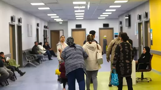 Hastane içi modern ameliyat salonu