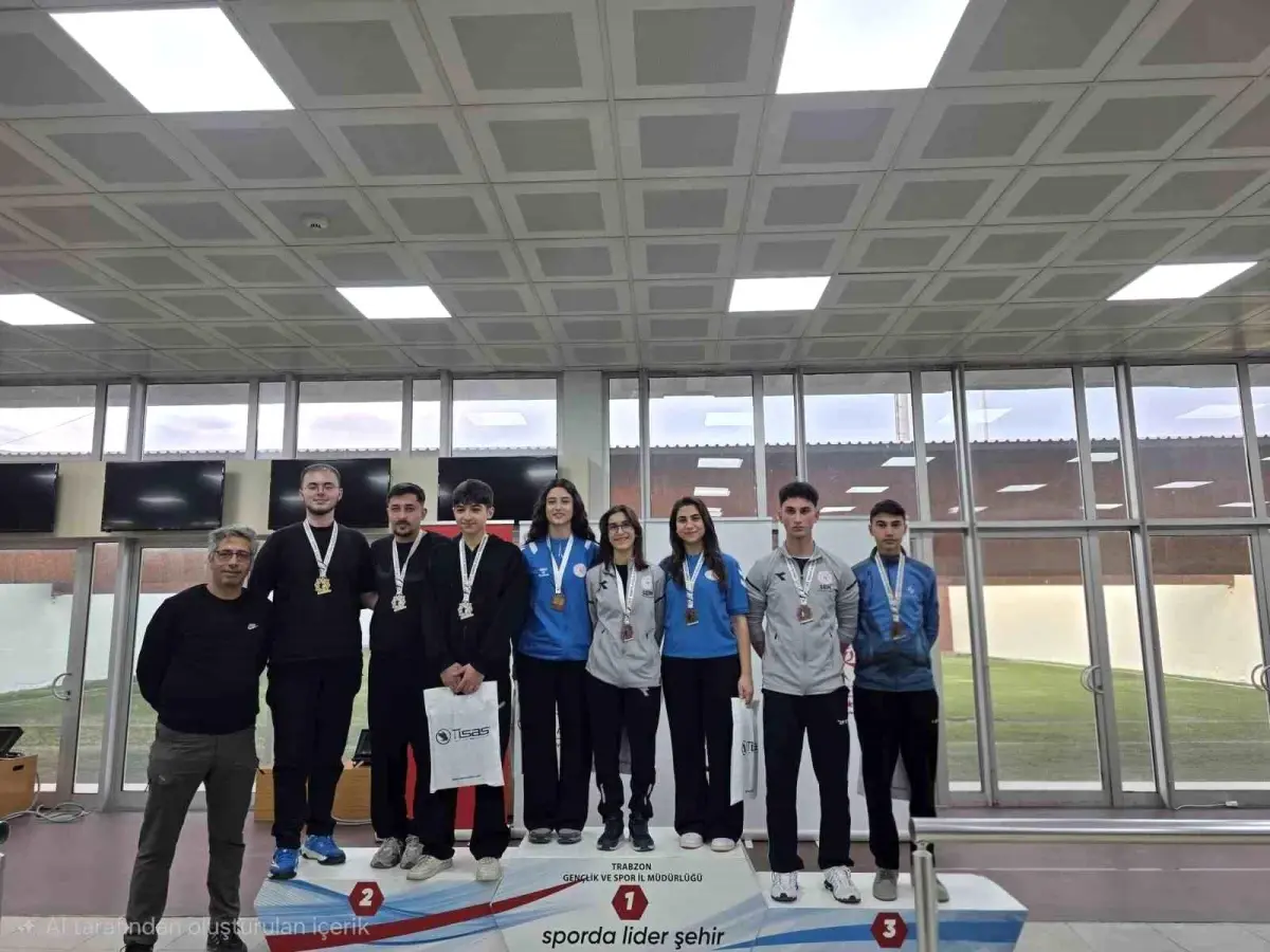 Erzincanlı Sporcular Trabzon'da Havalı Silahlar Müsabakasında Altın Madalya Kazandı