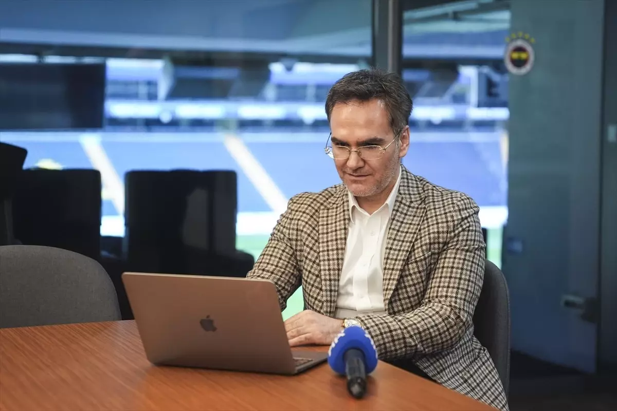 Yılın Kareleri Oylaması Başladı: Burçin Gözlüklü'nden Duygusal Anlar