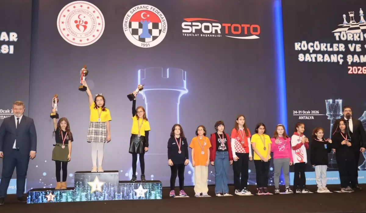 Antalya’da 2.884 Satranççının Mücadelesiyle Türkiye Satranç Şampiyonası Tamamlandı