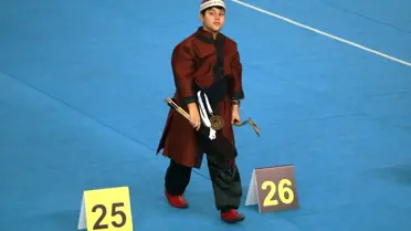 Geleneksel ok atışı anı