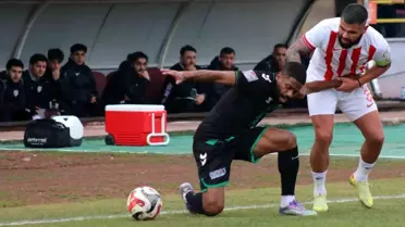 Maçın kritik anlarından bir fotoğraf