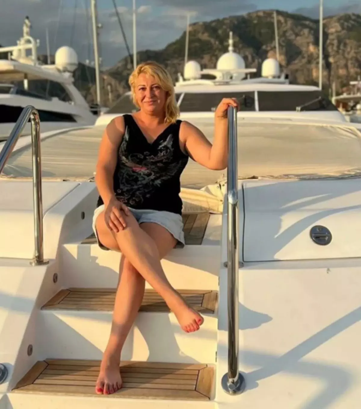 Didim'de Şok Cinayet: Kadın ve Erkek Vücutlar Sokakta Bulundu