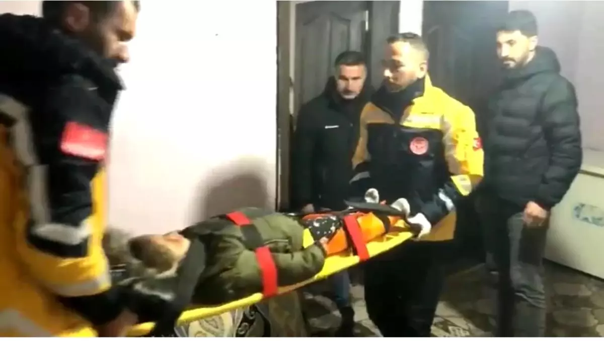 Şırnak'ta Kar Fırtınası Altında 7 Saatlik Zorlu Kurtarma: Çocuk Hastanın Hayatı Kurtarıldı