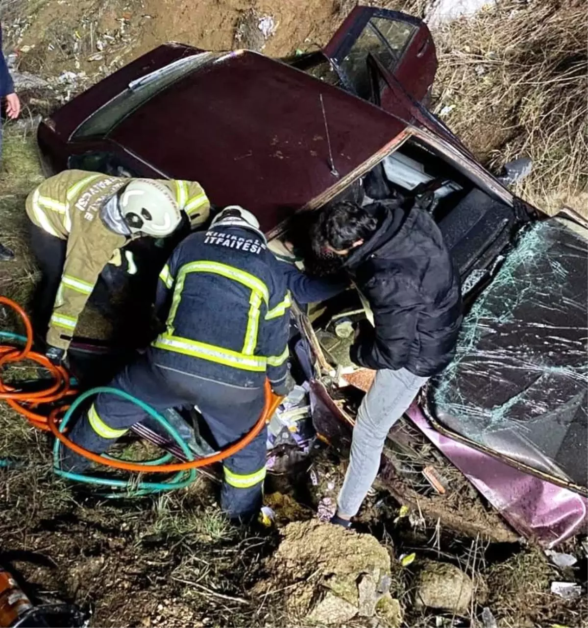 Kırıkkale'de Aileyi Vuran Trafik Kazası: 4 Yaralı