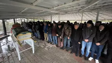 Antalya’da Otobüs Kazası Sonrası Anne ve Kızının Cenazesi Memleketine Uğurlandı