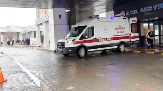 Elazığ'da 21 Yaşındaki Genç 15. Kattan Düşerek Hayatını Kaybetti