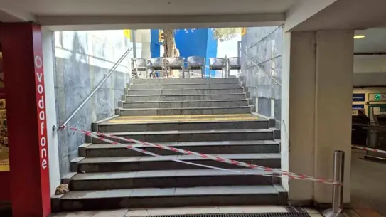 Oasis AVM’nin dış cephesi fırtına sonrası