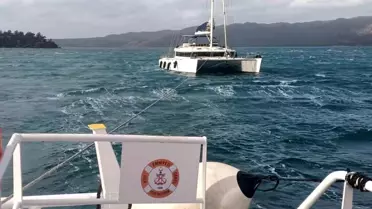 Kurtarılan katamaranın fotoğrafı