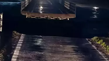 Yıldız Köprüsü'nde sel sonrası oluşan yırtık