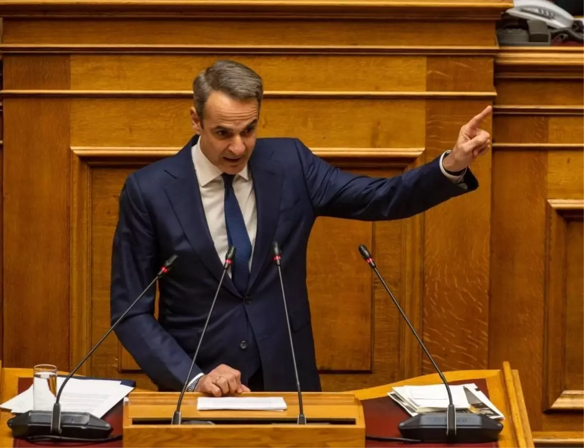 Yunanistan’da Anayasa Reformu İçin Kamuoyu Diyaloğu Başlatıldı