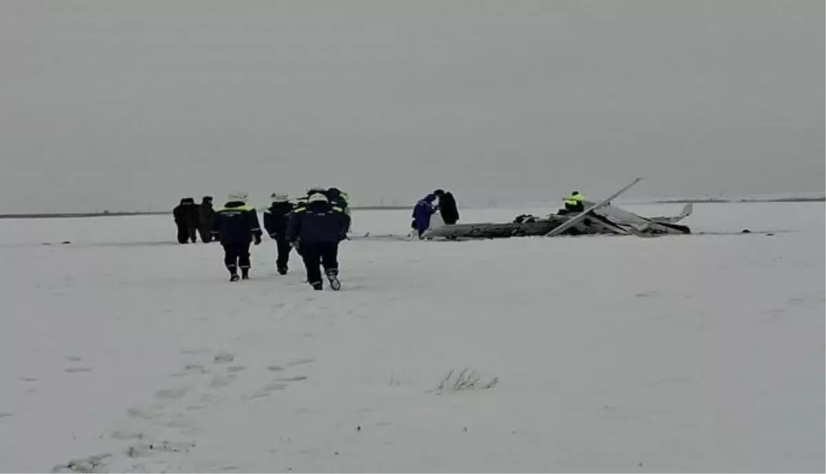 Rusya Orenburg’da Eğitim Uçağı Düşüşü: 3 Kişi Hayatı Yitirdi