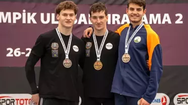 Arda Meriç madalya anı