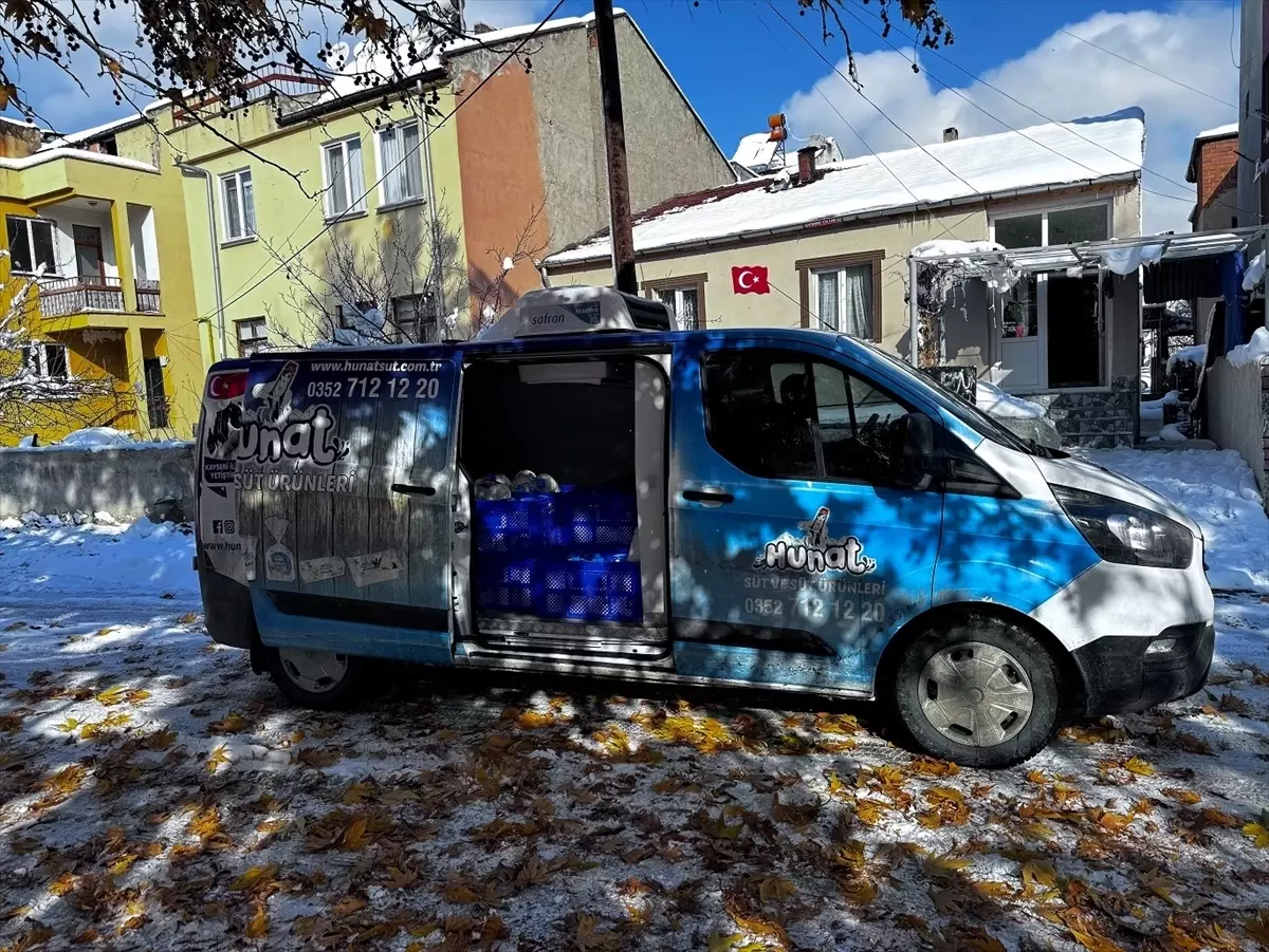 Kayseri Belediyesi'nden 5 Yılda 5 Bin Aileye 451 Bin Litre Süt Desteği