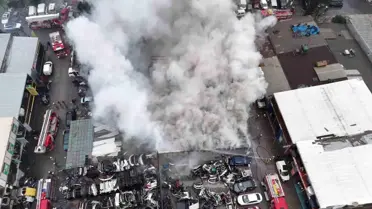 İkitelli Atatürk Sanayi Sitesi'nde Çıkan Yangın 4 İşyerini Etkiledi